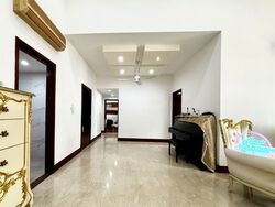 Seletaris (D27), Condominium #556464461